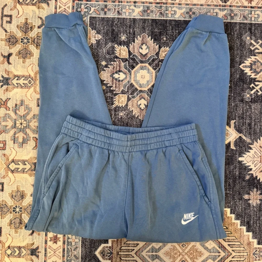 Nike Girl’s Fleece Sweatpants Lounge Joggers Blue Cotton Blend Size XL - Picture 2 of 12
